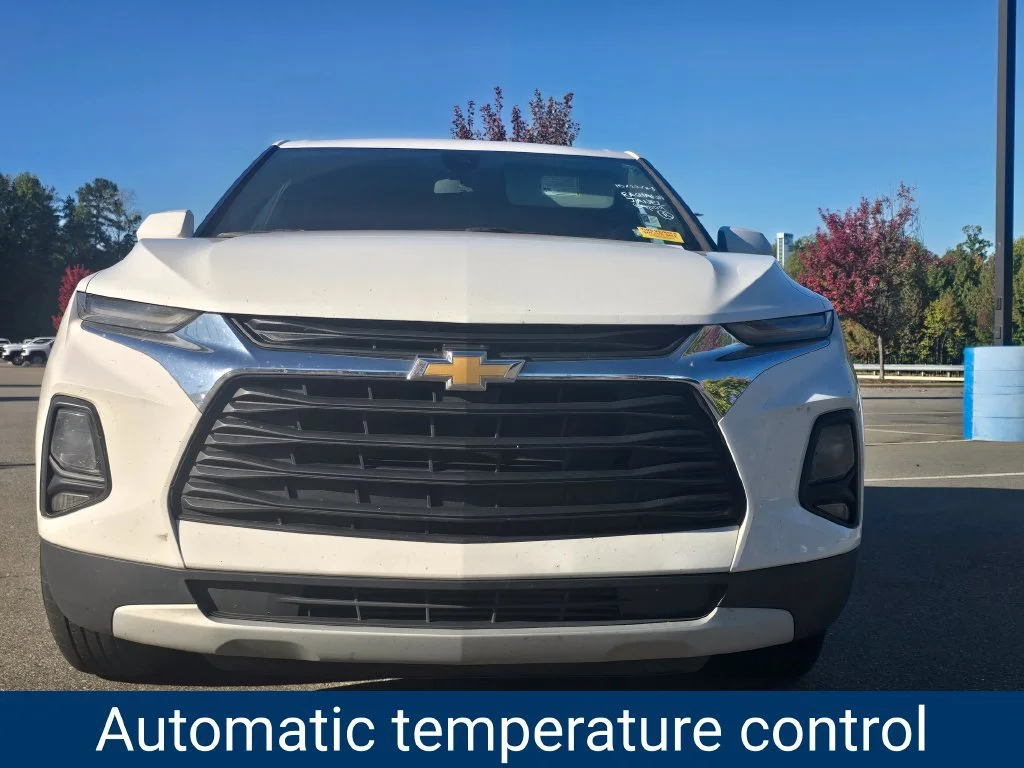 Certified Used 2022 SUMMIT WHITE Chevrolet LT image 6