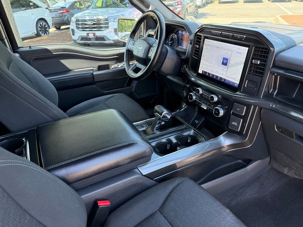 Used 2023 Black Ford XLT image 26