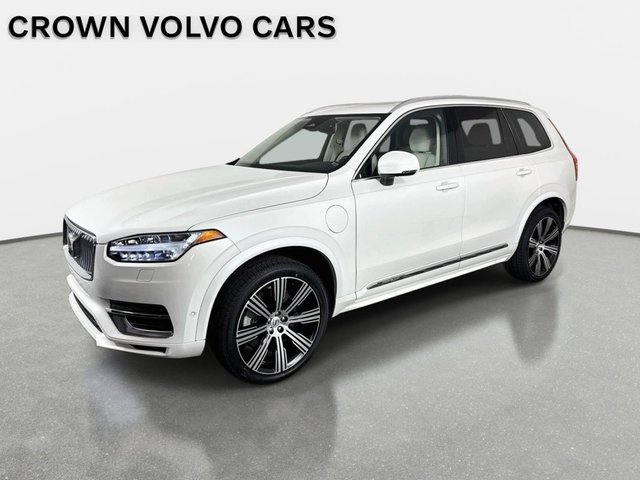 2024 Volvo XC90 Recharge Plug-In Hybrid Plus Bright Theme