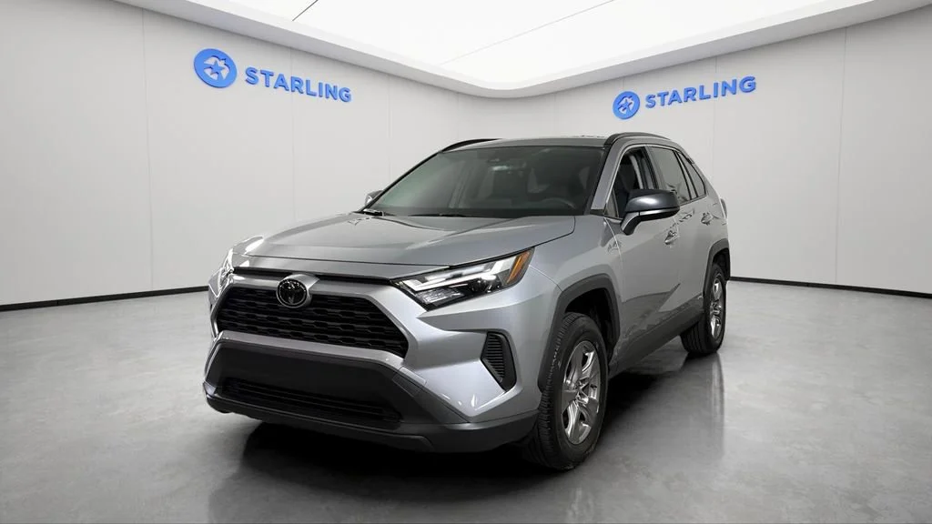 Used 2025 Silver Toyota LE image 16
