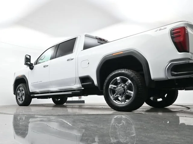 Used 2026 Summit White GMC SLT image 27