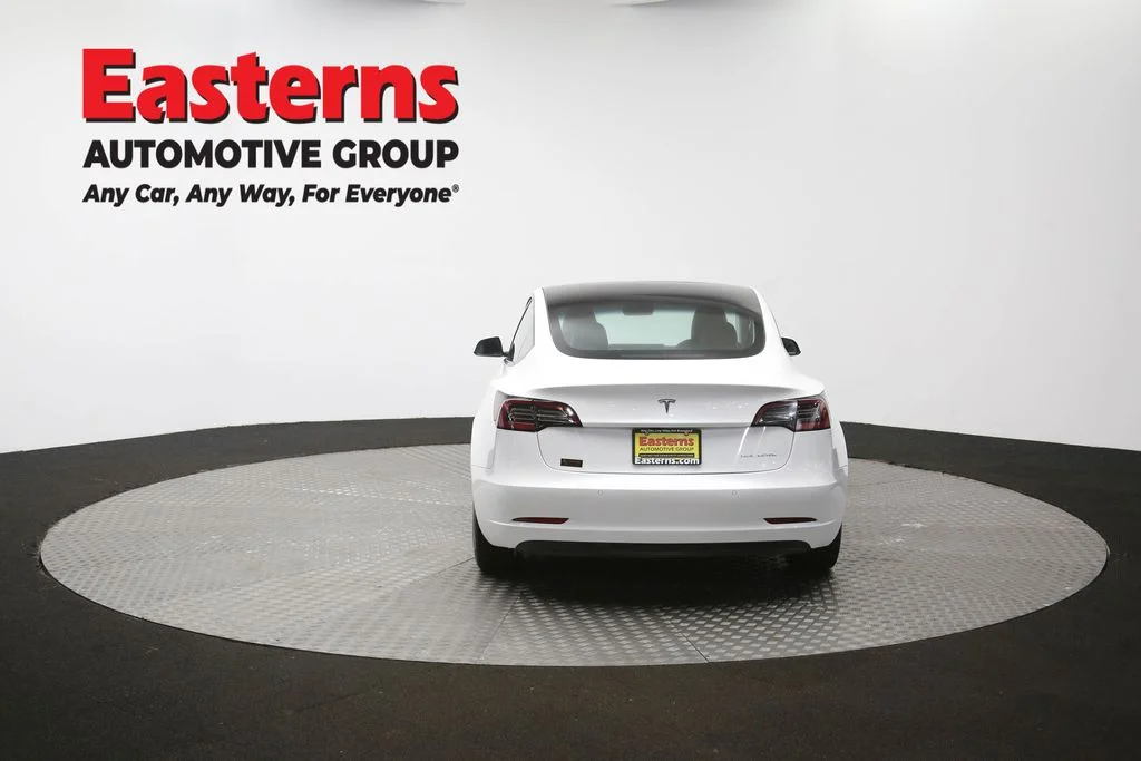 Used 2022 White Tesla Long Range image 31