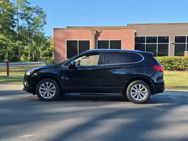 Used 2017 Black Buick Essence image 2