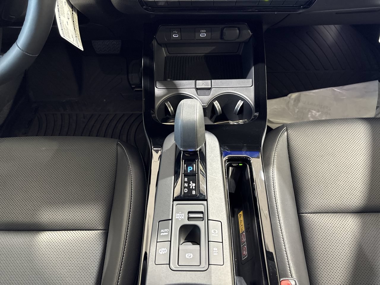 2026 Toyota Prius Plug-in Hybrid Nightshade - Photo 21