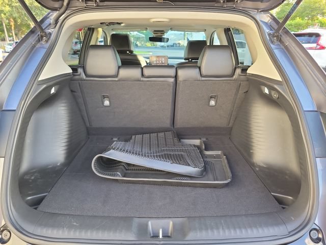 Certified Used 2023 Gray Honda EX-L image 9
