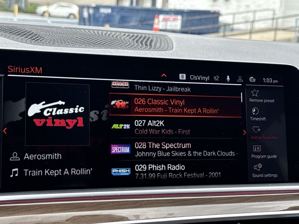 Used 2019 Sunstone Metallic BMW xDrive40i image 16
