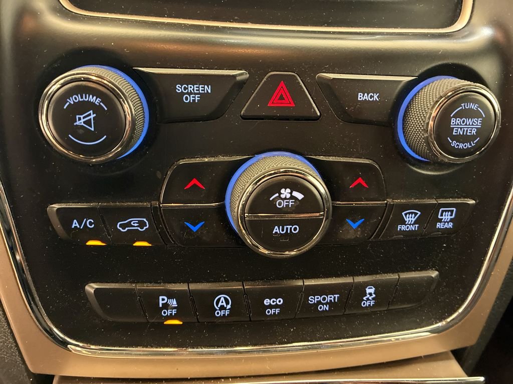 Used 2017 Silver Jeep Laredo image 15