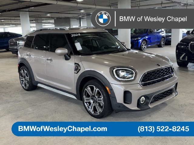 2024 MINI Cooper S Countryman Iconic