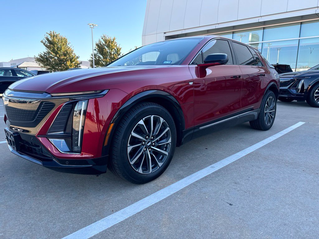 2024 Cadillac LYRIQ