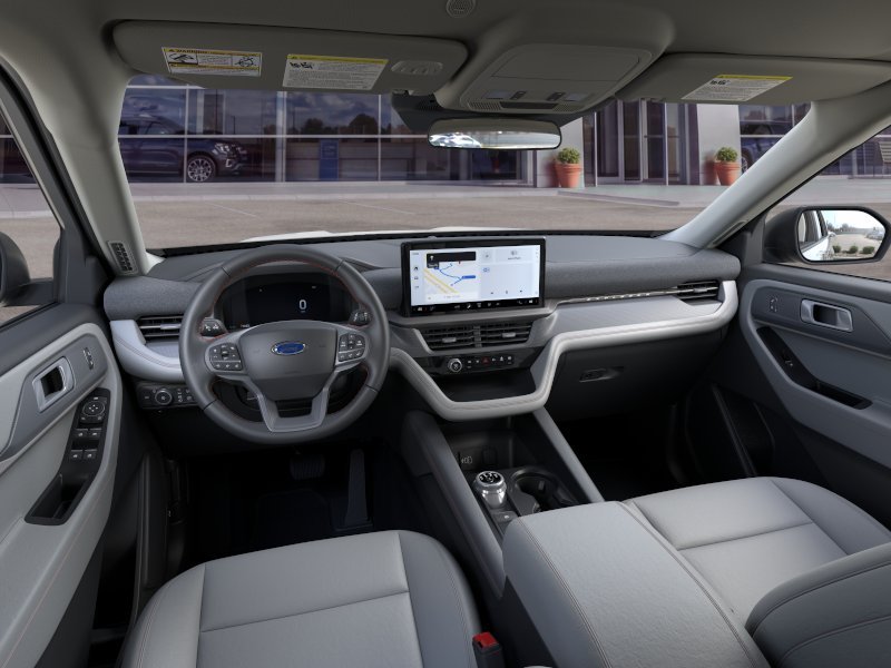 New 2026 Star White Metallic Tri-Coat Ford Active image 9