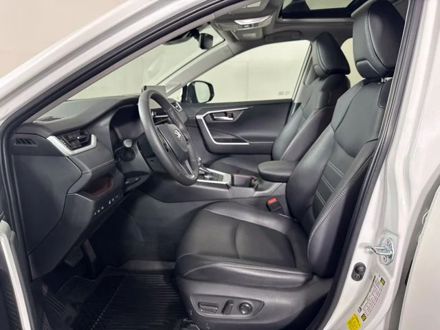 Certified Used 2024 Pearl Toyota Limited image 11
