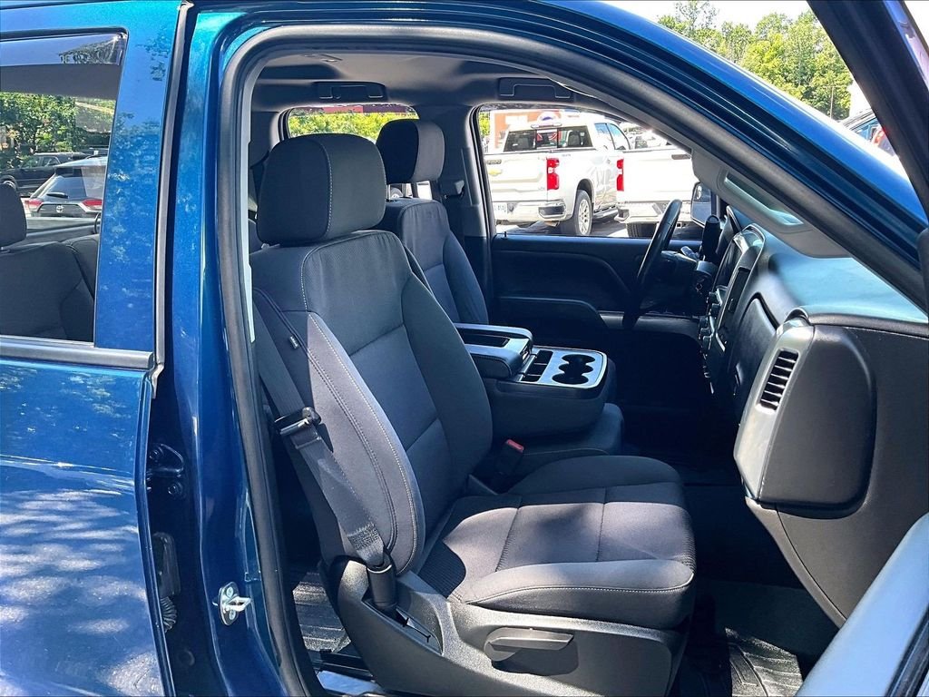 Used 2019 Blue Chevrolet LT image 11
