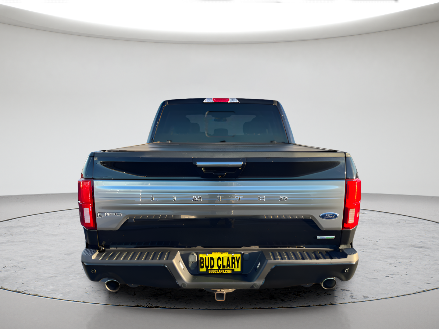 Used 2020 Black Ford Limited image 5