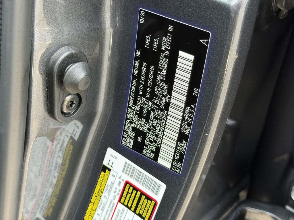 Used 2021 Gray Toyota XLE image 26