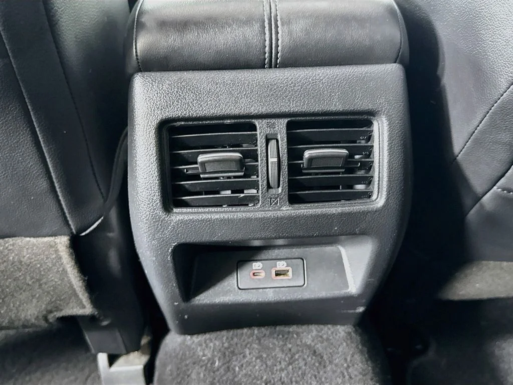 Used 2019 Gray Nissan 2.5 Platinum image 27