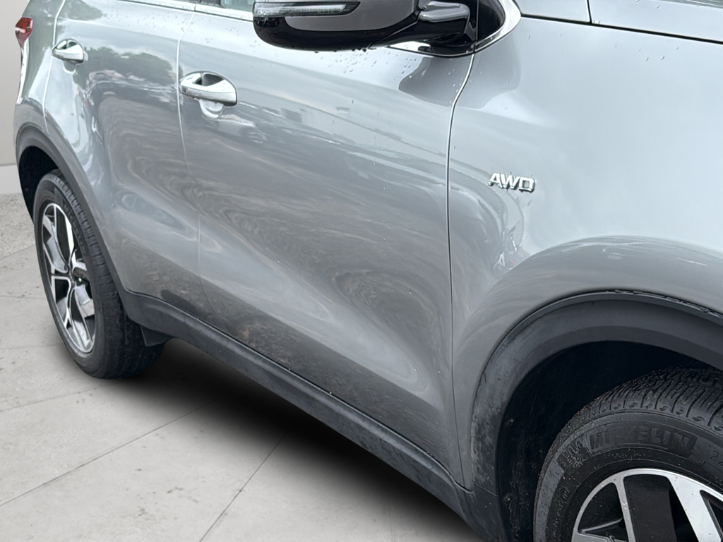 Used 2022 Gray Kia EX image 26