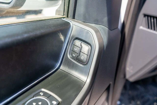 Used 2025 White Ford Tremor image 17