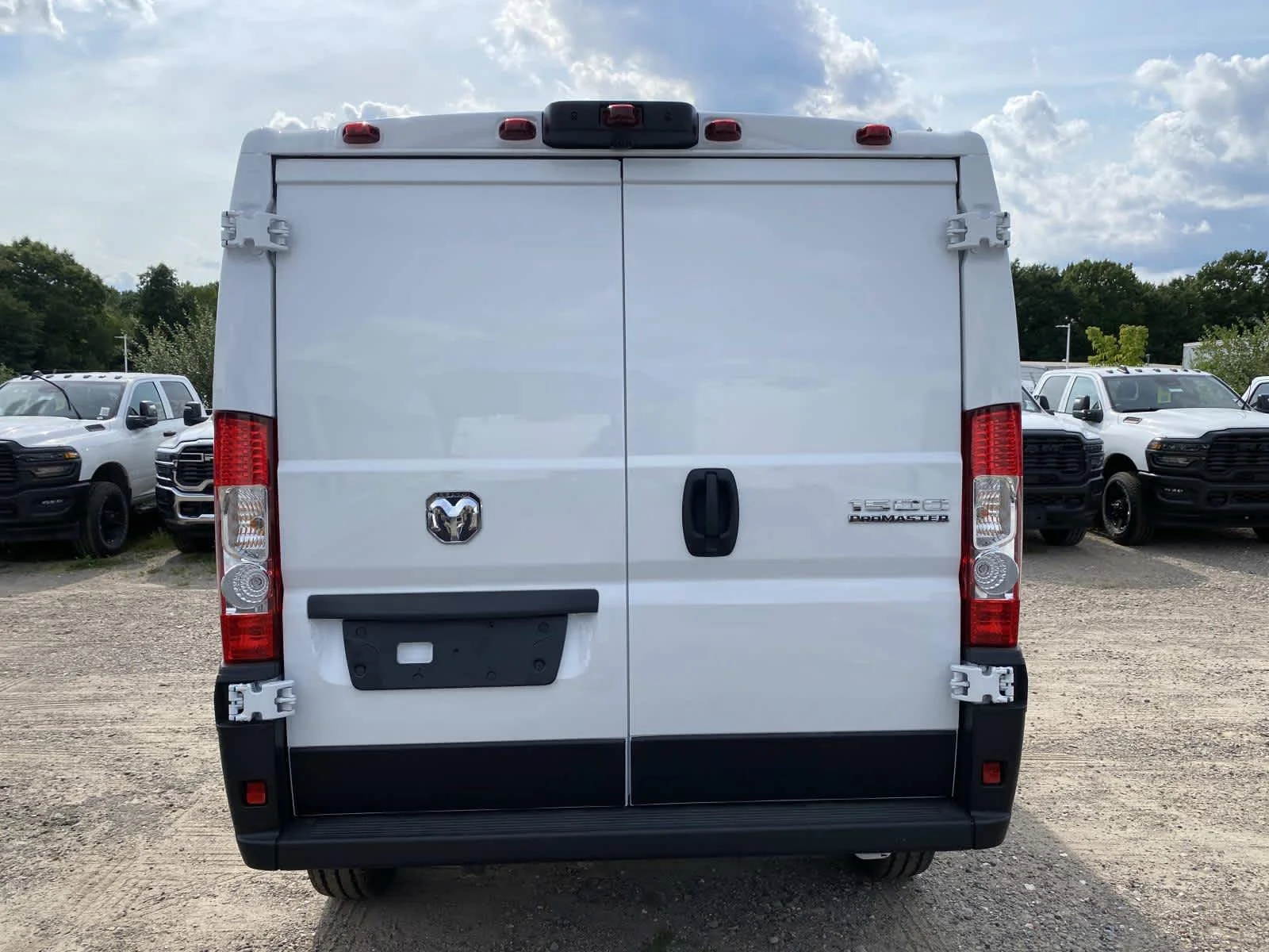 New 2026 Bright White Clearcoat Ram Tradesman image 4