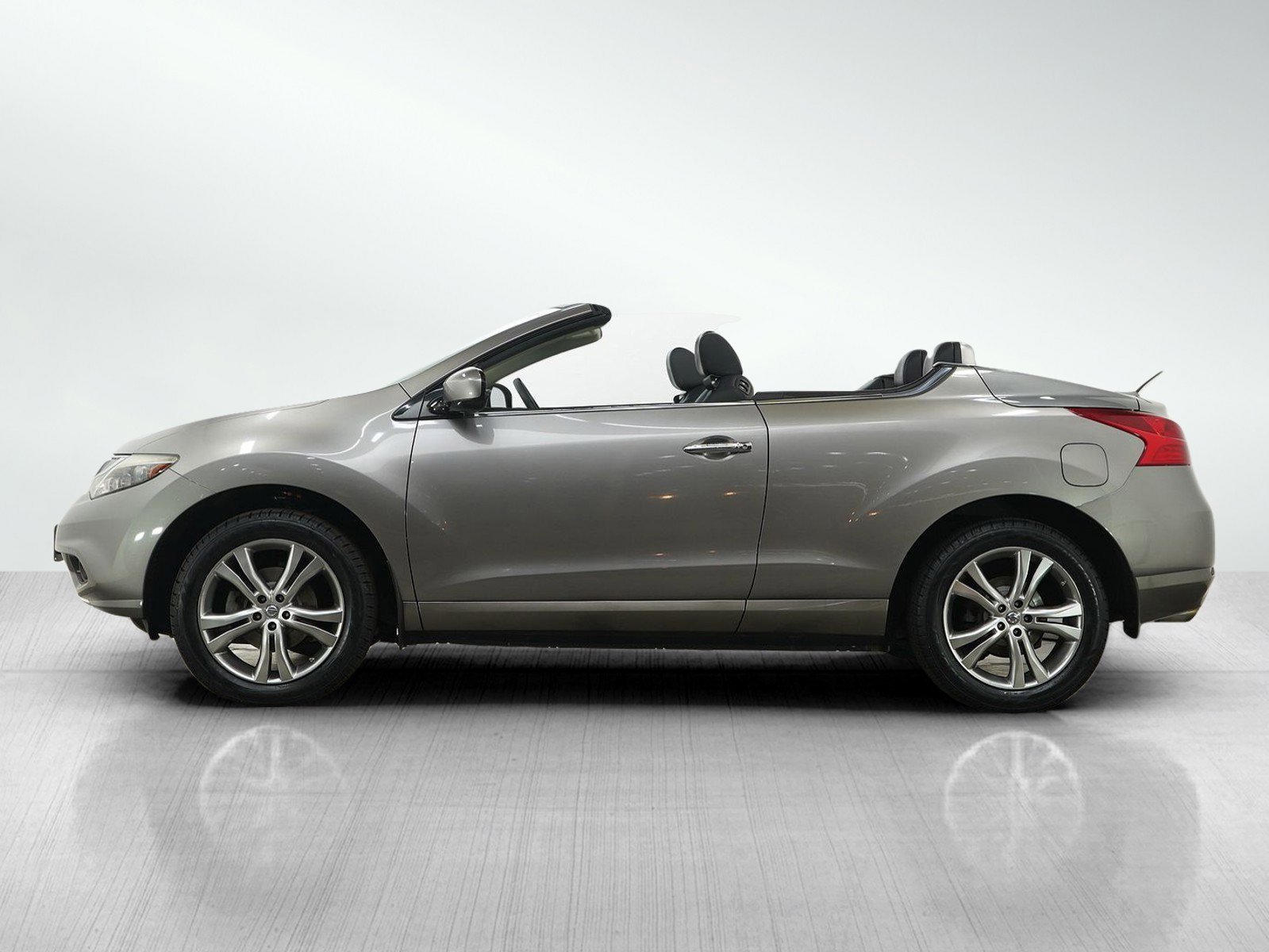 Used 2011 Nissan Murano CrossCabriolet Base with VIN JN8AZ1FY5BW002053 for sale in Burnsville, Minnesota