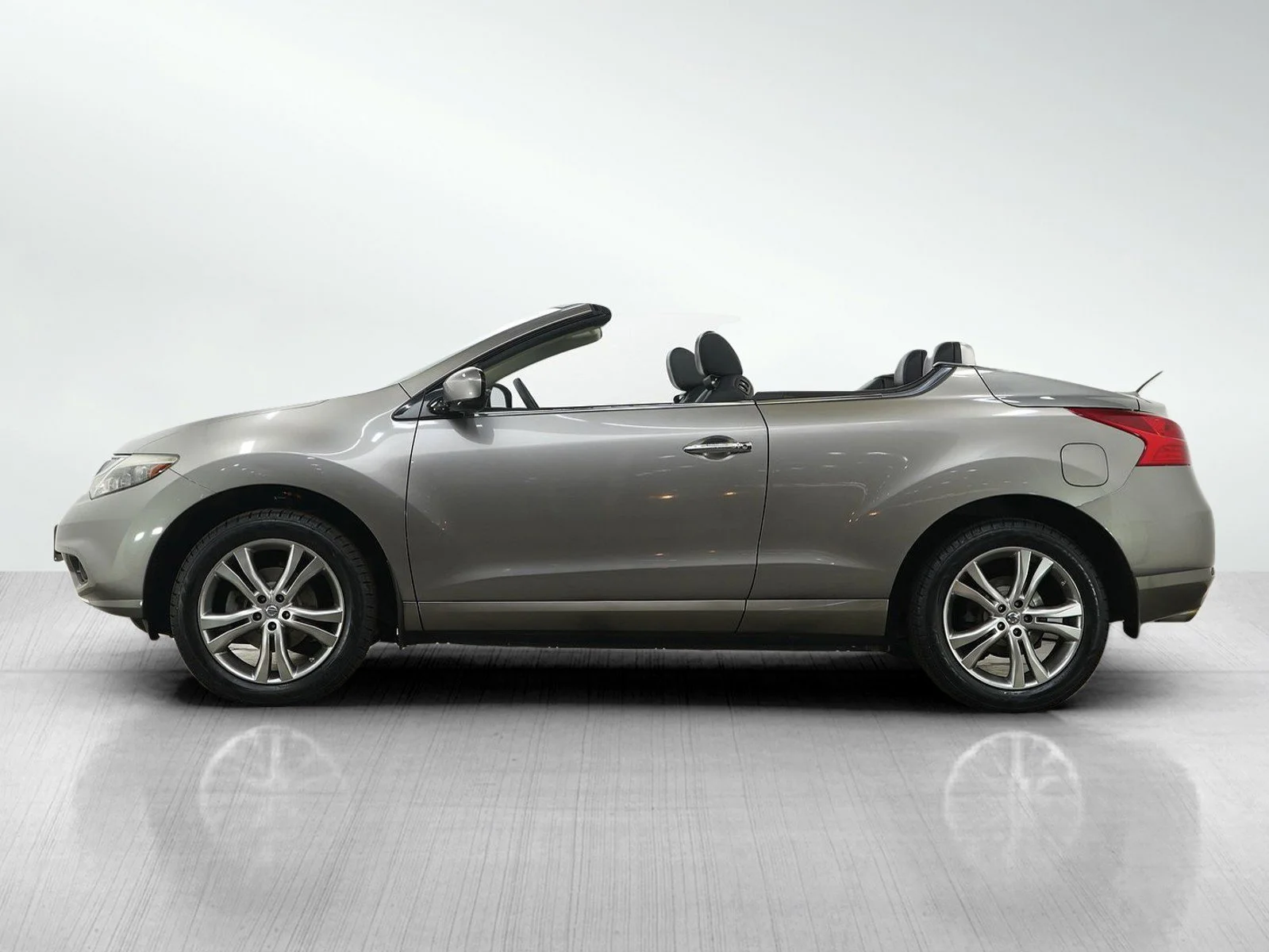 Used 2011 Nissan Murano CrossCabriolet Base with VIN JN8AZ1FY5BW002053 for sale in Burnsville, Minnesota