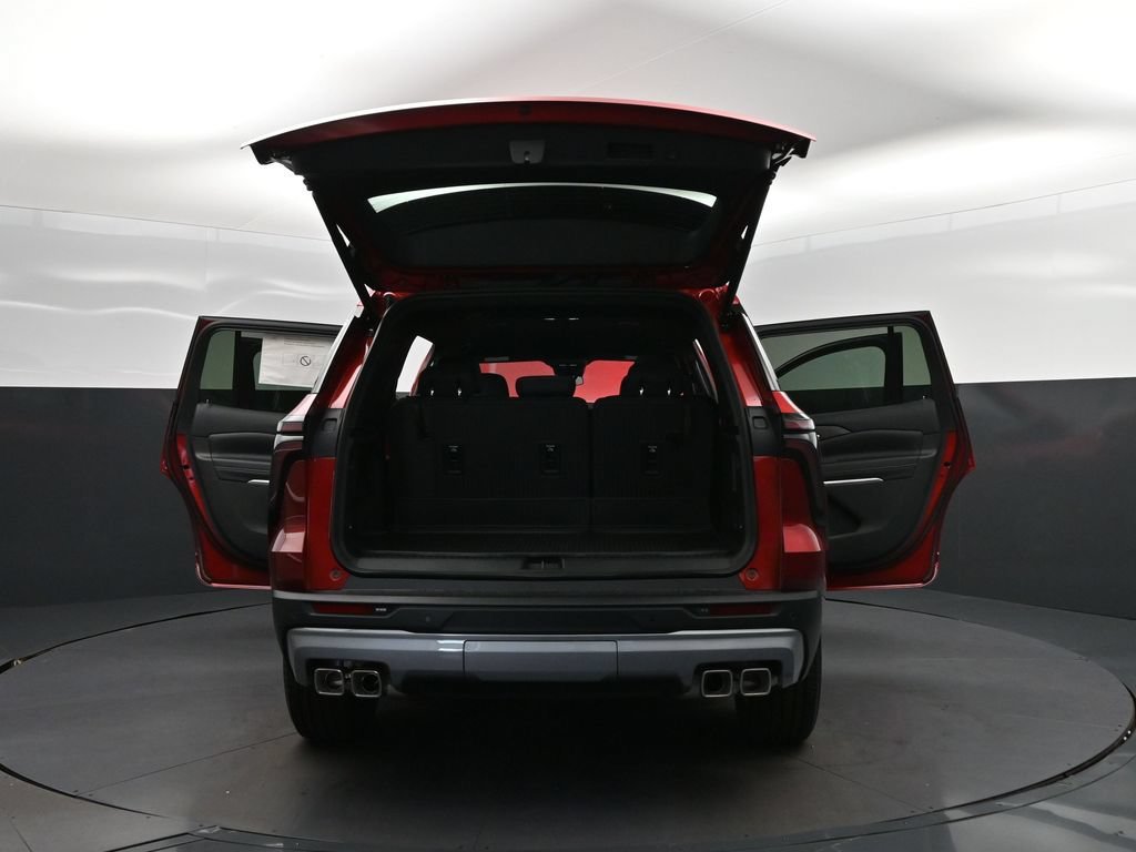 2027 Chevrolet Traverse LT - Photo 51