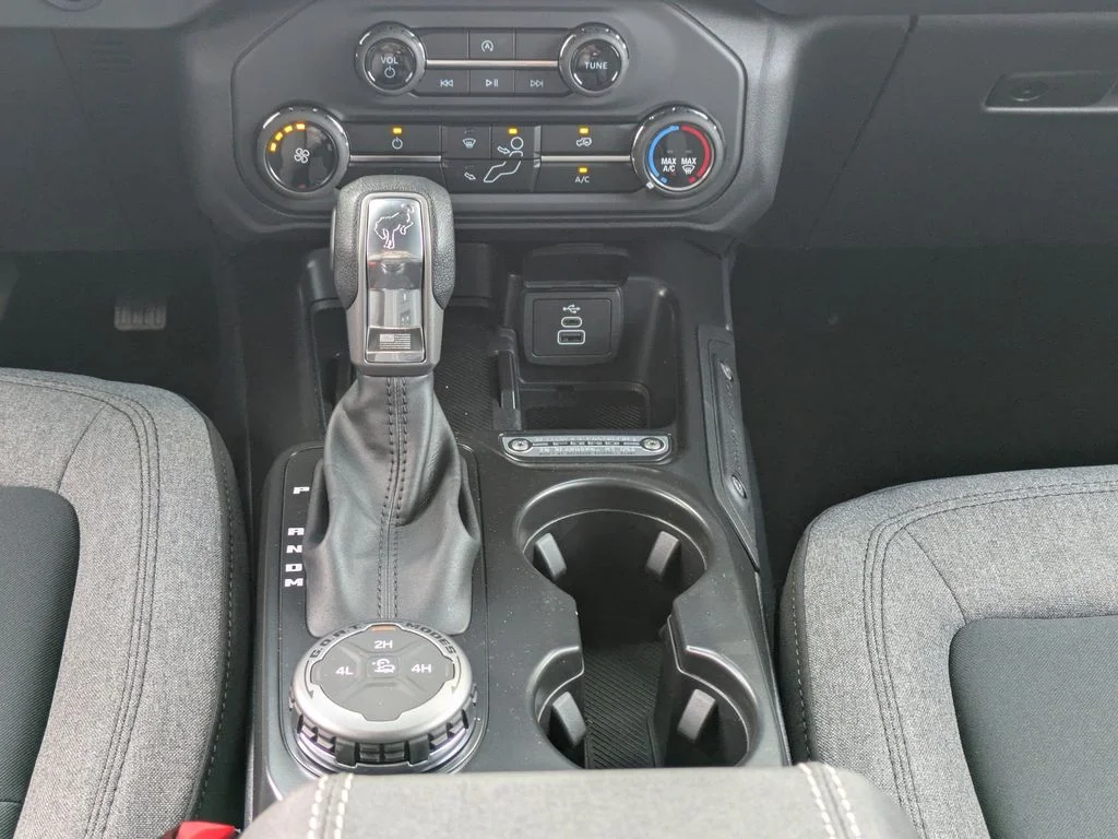 New 2026 Avalanche Gray Ford Base image 18