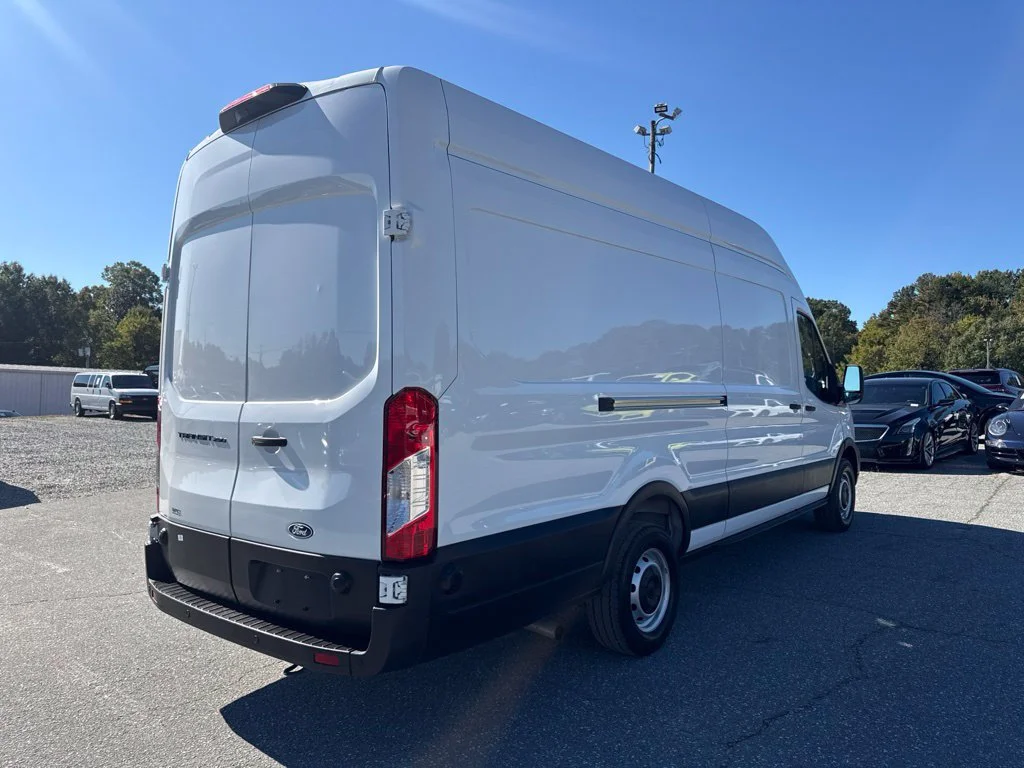 Used 2026 White Ford Base image 5