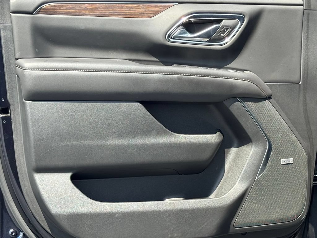 Used 2021 MIDNIGHT BLUE METALLIC Chevrolet High Country image 16