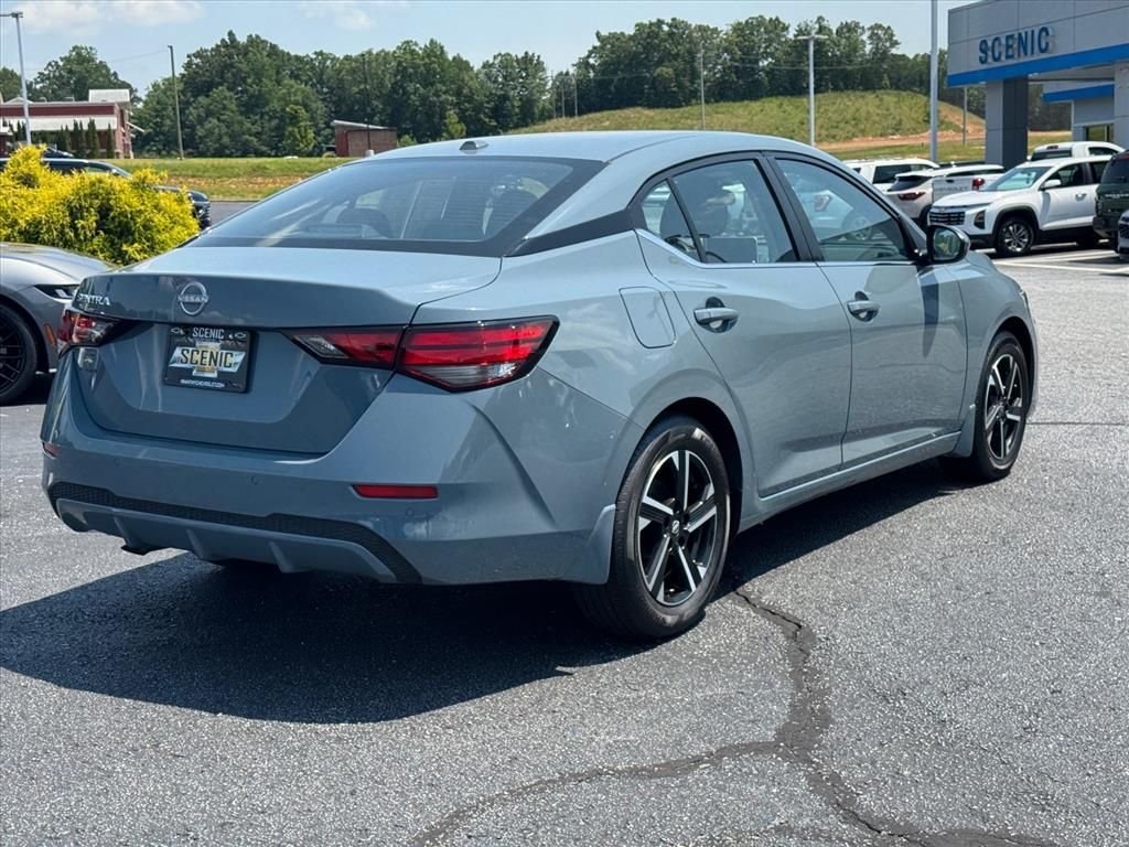 Used 2025 Gray Nissan SV image 3