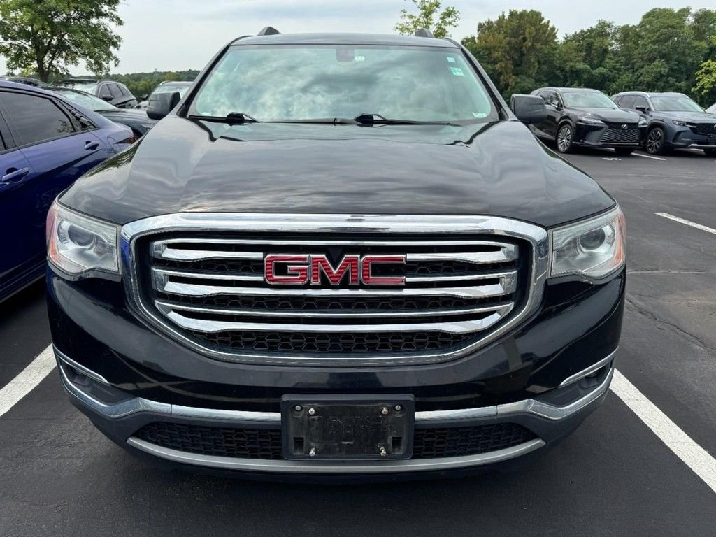 Used 2018 Black GMC SLE-2 image 2