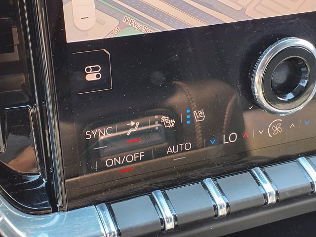 Used 2025 Black GMC Denali image 23
