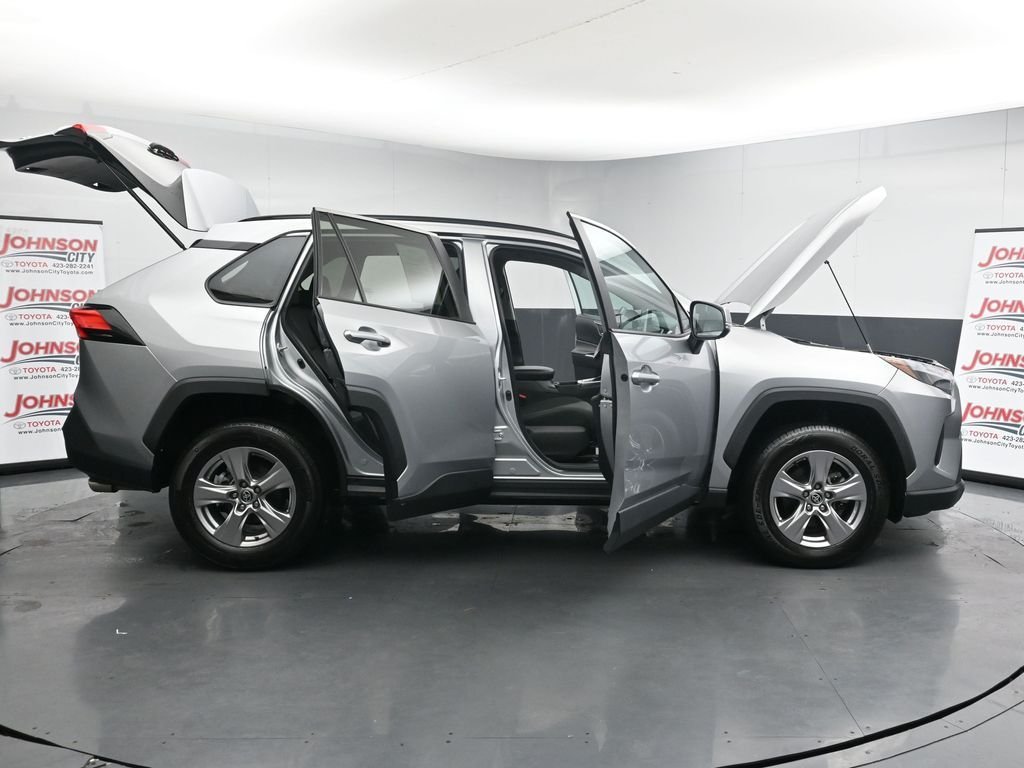 2023 Toyota RAV4 XLE - Photo 42