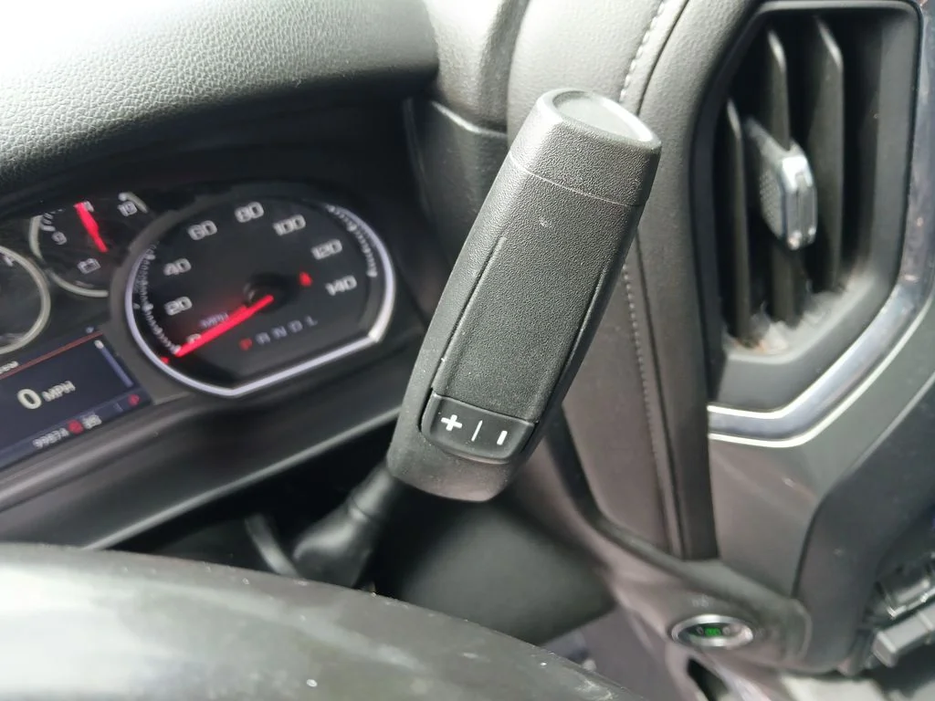 Used 2021 Red Chevrolet RST image 33