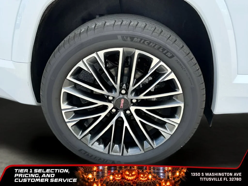 New 2026 Glacier White Tricoat GMC Denali image 13