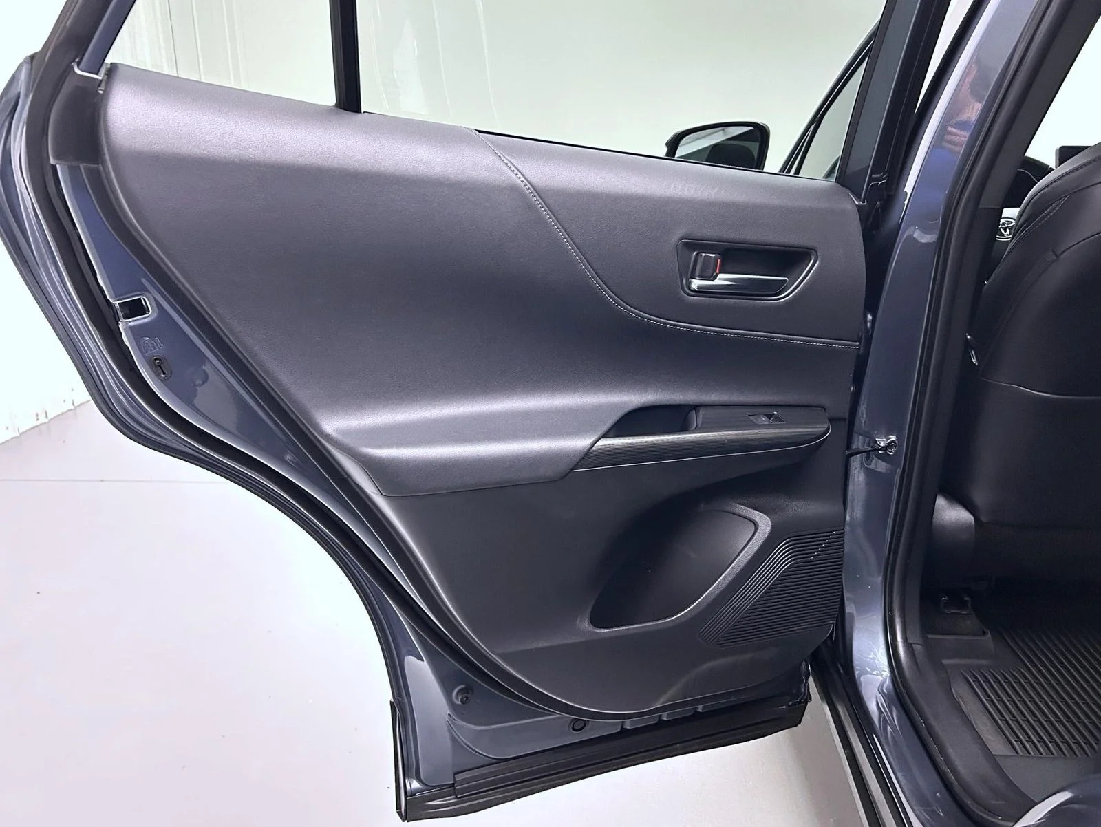 Used 2023 Gray Toyota Limited image 20