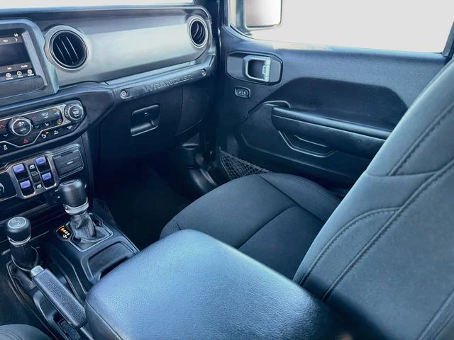 Used 2021 Black Jeep Unlimited Sport S image 24