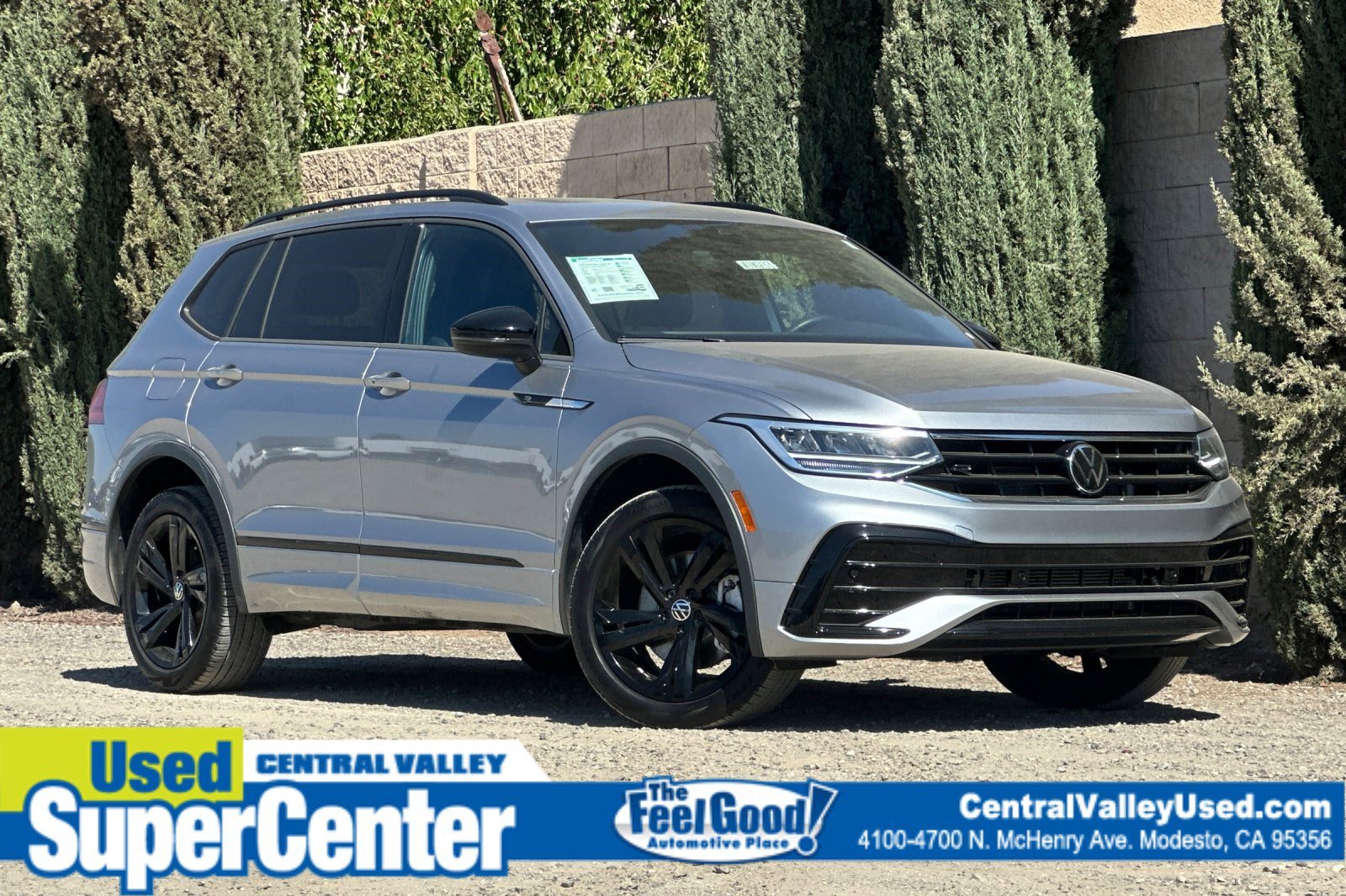 2024 Volkswagen Tiguan SE R-LINE BLACK