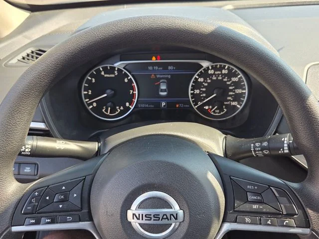 Used 2022 Black Nissan 2.5 SV image 21