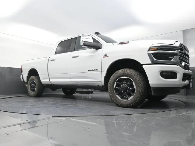 Used 2025 White Ram Laramie image 20