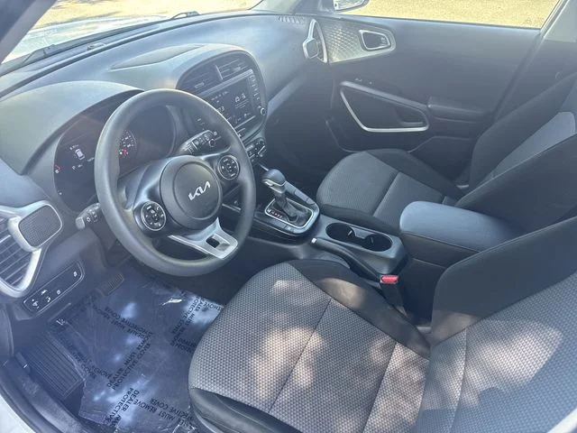 Used 2022 White Kia LX image 15