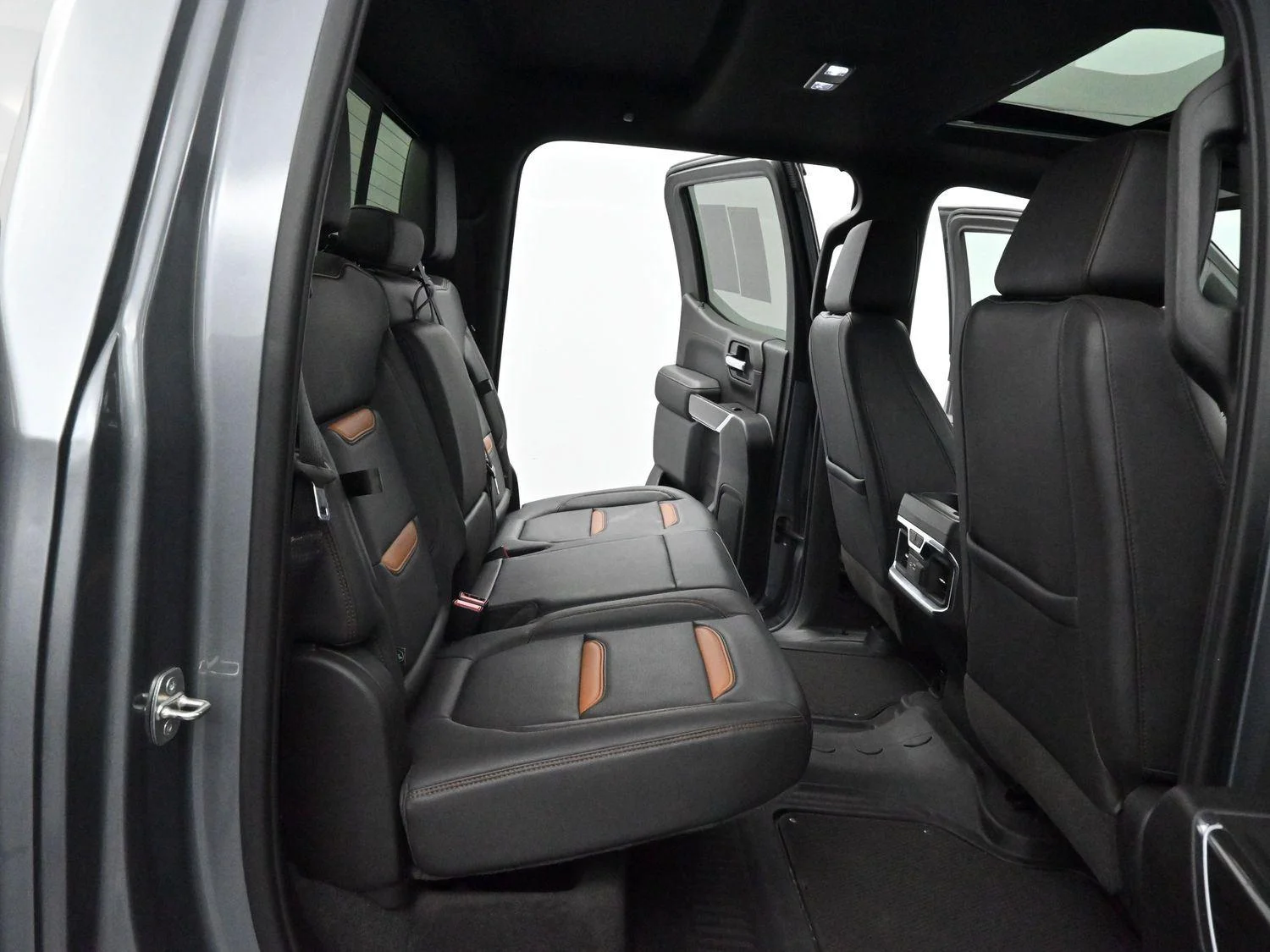 Used 2021 Satin Steel Metallic GMC AT4 image 34