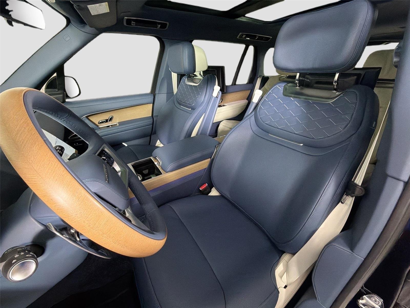 New 2026 Constellation Blue Ultra Metallic Gloss LAND ROVER SV Signature Suite image 20