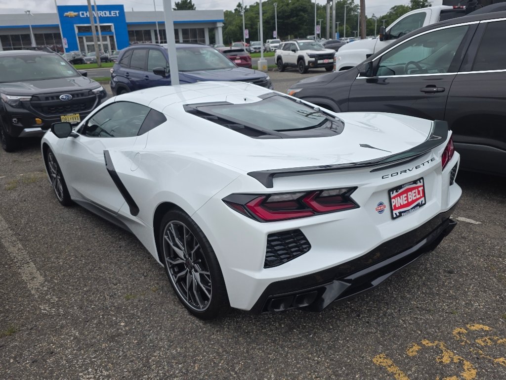 Used 2025 Arctic White Chevrolet Stingray image 4
