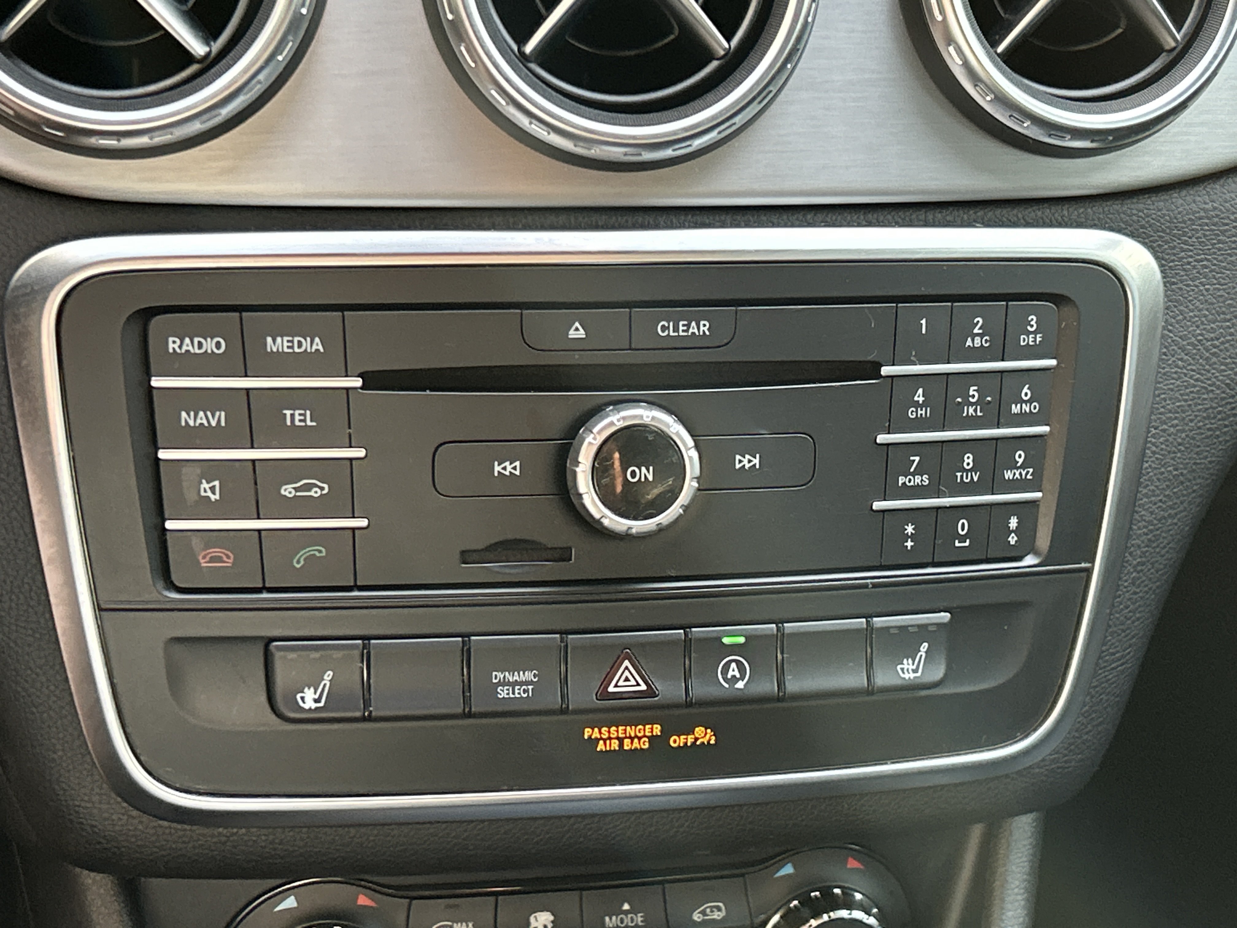 Used 2016 Mountain Gray Metallic Mercedes-Benz GLA 250 SUV image 30