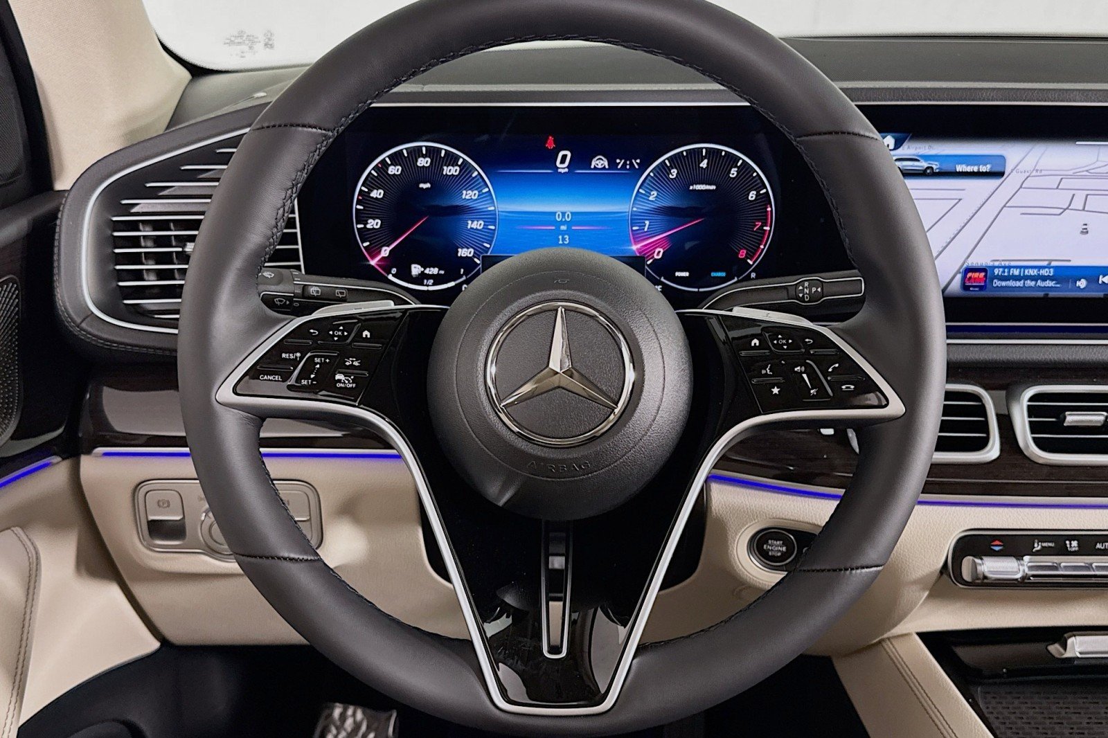 New 2026 Polar White Mercedes-Benz GLS 450 4MATIC® SUV image 18