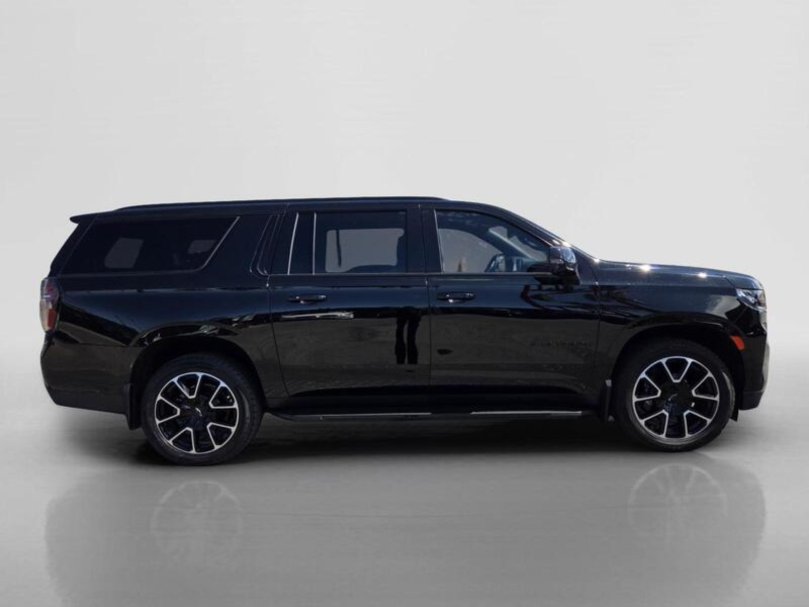 Used 2023 Black Chevrolet RST image 6