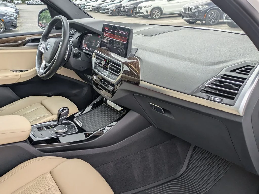 Used 2023 White BMW sDrive30i image 26