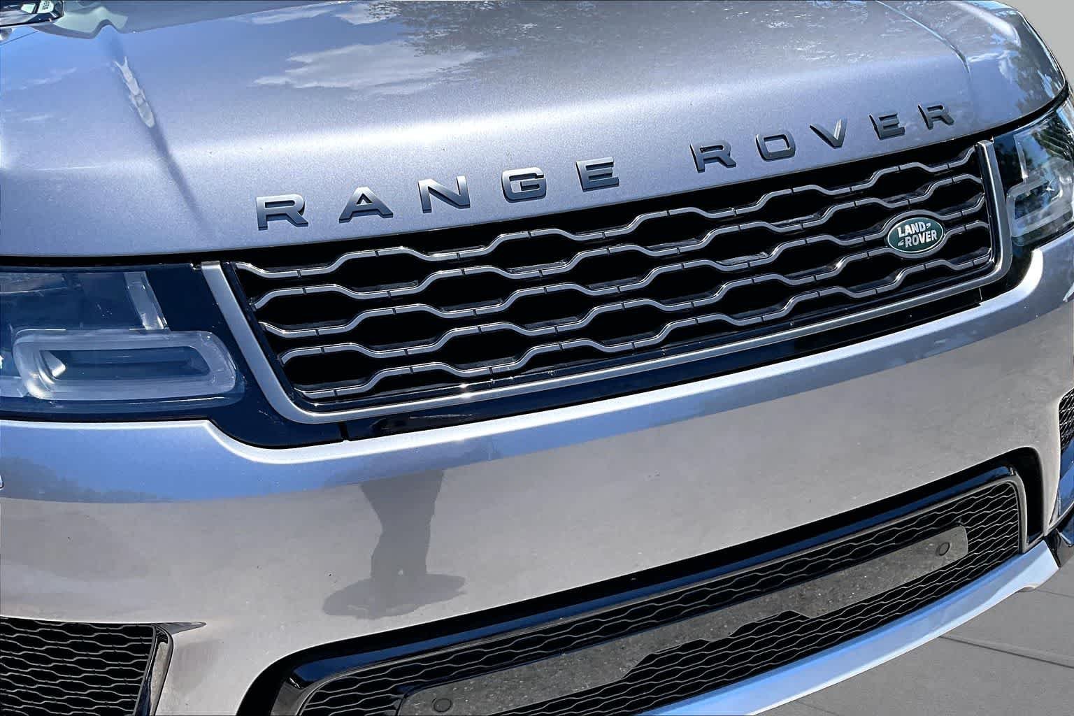 Used 2022 Ethereal Frost Silver Land Rover HSE Silver Edition image 30