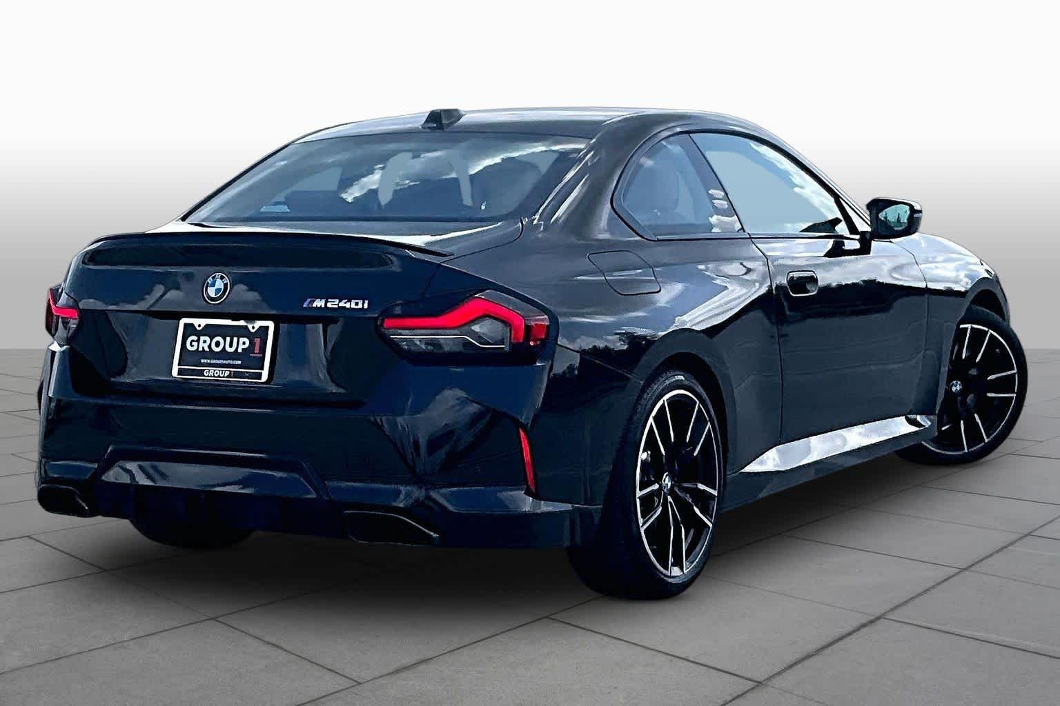 Used 2025 Black Sapphire Metallic BMW M240i image 11