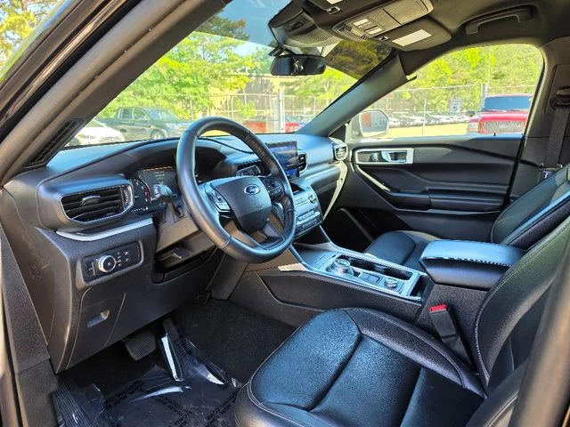 2020 Ford Explorer XLT - Photo 20